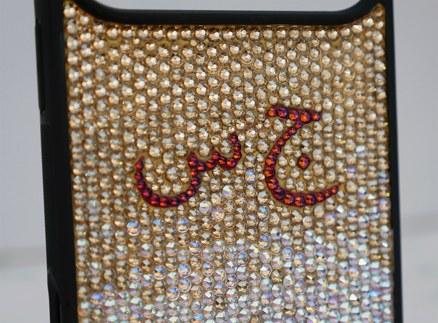 Gradient Design with your Arabic Initials (Design #199)